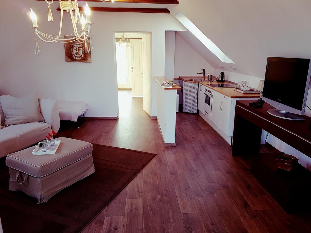 Villa Westfalia Guest House Tîrgu Secuiesc Dış mekan fotoğraf